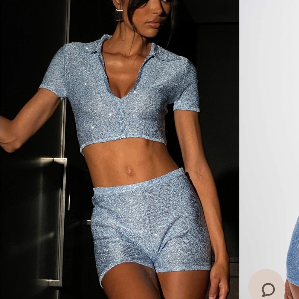 HUNTLEY
Sequin Knit Crop Top - Cornflower Blue